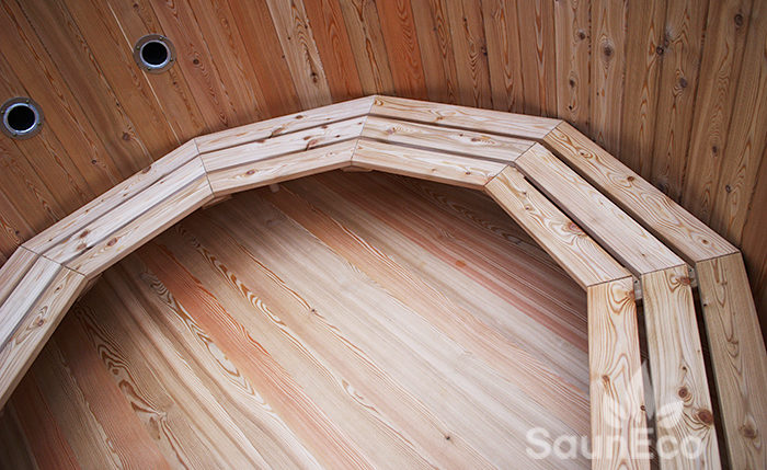 Large wooden hot tub from Sauneco